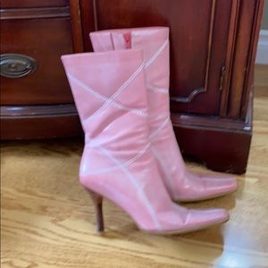 Pink BP size 8 boots
